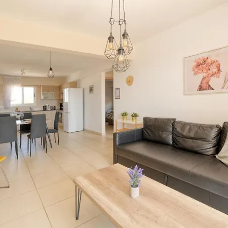 Narcissos 'nissi Beach' D12