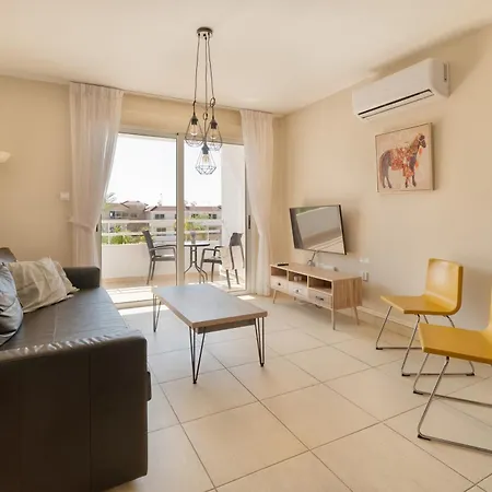 Narcissos 'nissi Beach' D12 아이아 나파