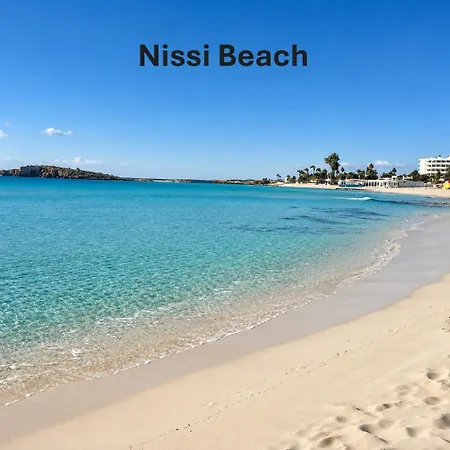 Narcissos 'nissi Beach' D12 *