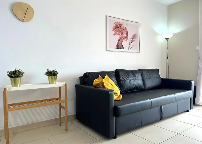 Narcissos 'nissi Beach' D12