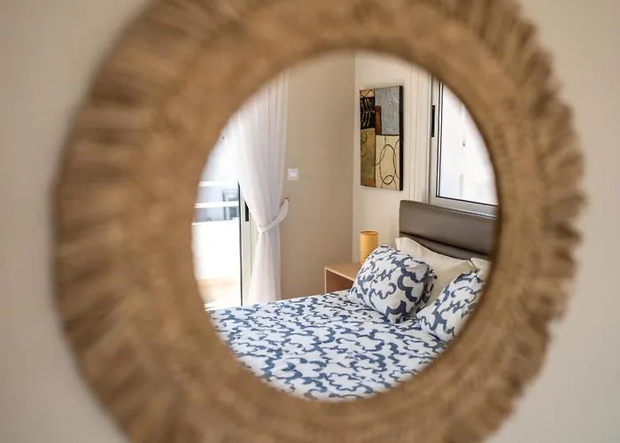 Narcissos 'nissi Beach' D12